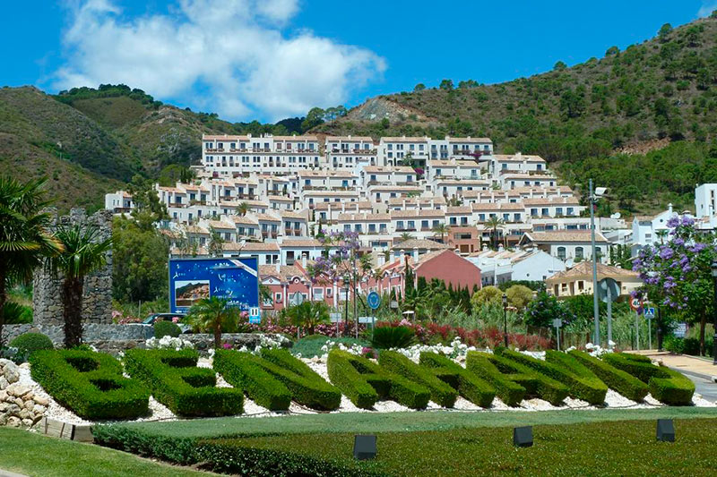 SKY AND SAND MARBELLA - LUXURY VILLA BENAHAVIS